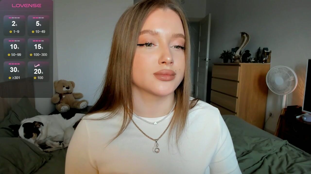 Ju_lii porn video 05-20-2025