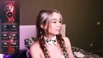 Kimiko_luv video cam 11/13/2025