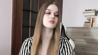 Redhead_rabbit ahegao live webcam show