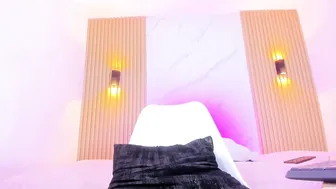 Im_crisvega88 on cam 13-Nov-2025