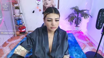 Saloomee__ nature webcam chat