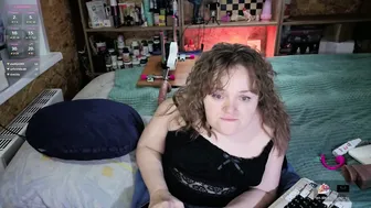 akindmodel recorded nude video 341710