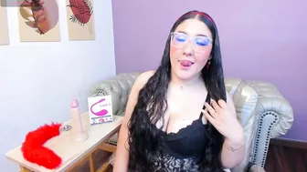 Natalymeyer curvy 13 November 2025