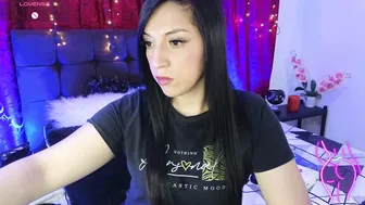 majuu__ 11-13-2025