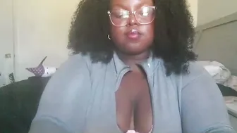 Divinenicole22 naked (11-13-2025)