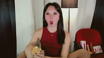 kitteylovesyou sex cam (11/14/2025)