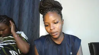 prettie_dee atm on cam