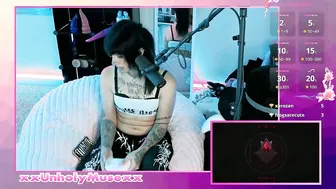 Xxunholymusexx (11/14/2025)