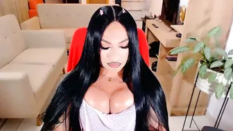 valentinaxqueen 14-Nov-25