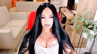 valentinaxqueen 14-Nov-25