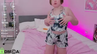 mia_ferd teen cam show