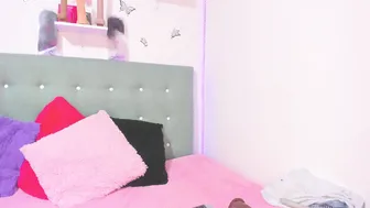 Mailyn_baker cam (11/14/2025)