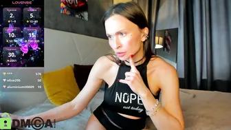 Kamila_lee young - (11-14-2025)
