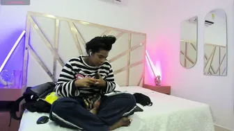 janna_foxx (11/14/2025)