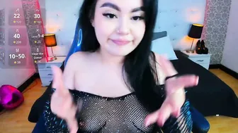 lizzy_white7 squirt posing on webcam