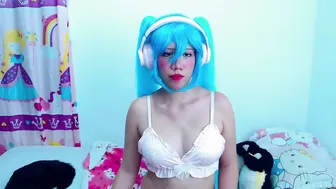 miiku_kita chat porn (11-14-2025)