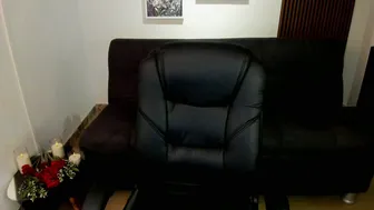 crimson_tati posing on webcam 14-Nov-25