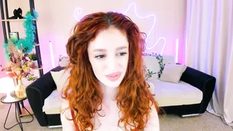 christinaconteeree dance webcam