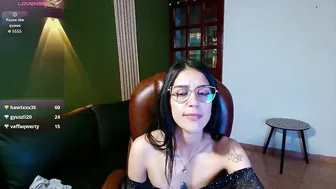 Danielamonroe young porn chat video