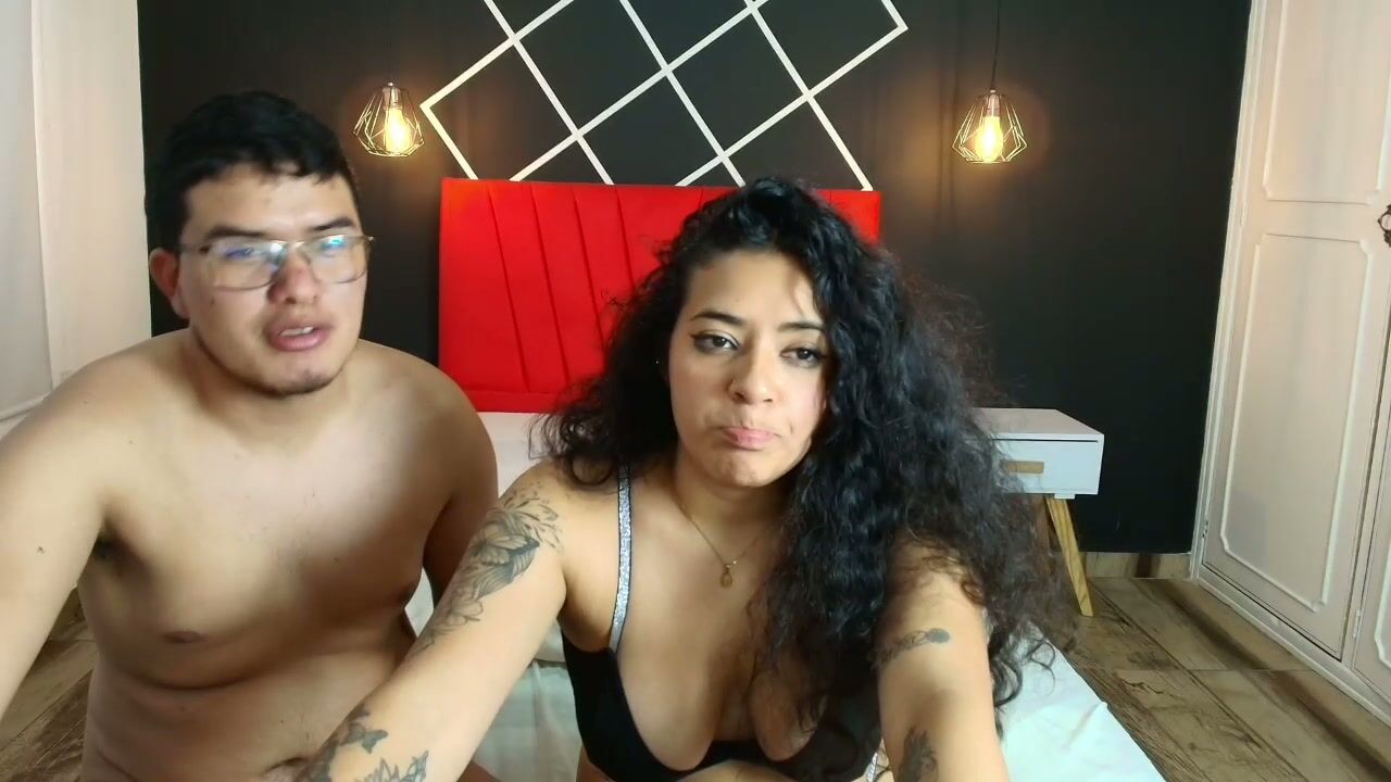 logan_chloe chat sex cam (11/14/2025)