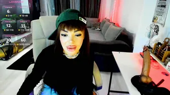 Kaylee____77 14-Nov-2025