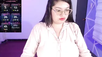 Missmia1_ porn video posing on cam