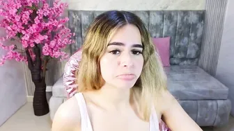 lilith4_s webcam chat 14-Nov-25