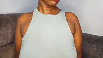 Ebonycandymelani bigpussylips (11-15-2025)