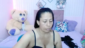mature_martina_ recorded nude video 346811