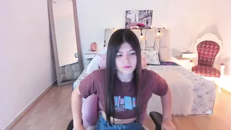 Issa_loren chat cam sex 11-15-2025