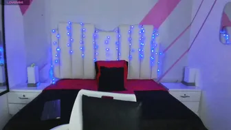 Salome_rouse sex chat - (11/15/2025)