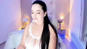 ellie_wills chat cam porn 15 November 2025