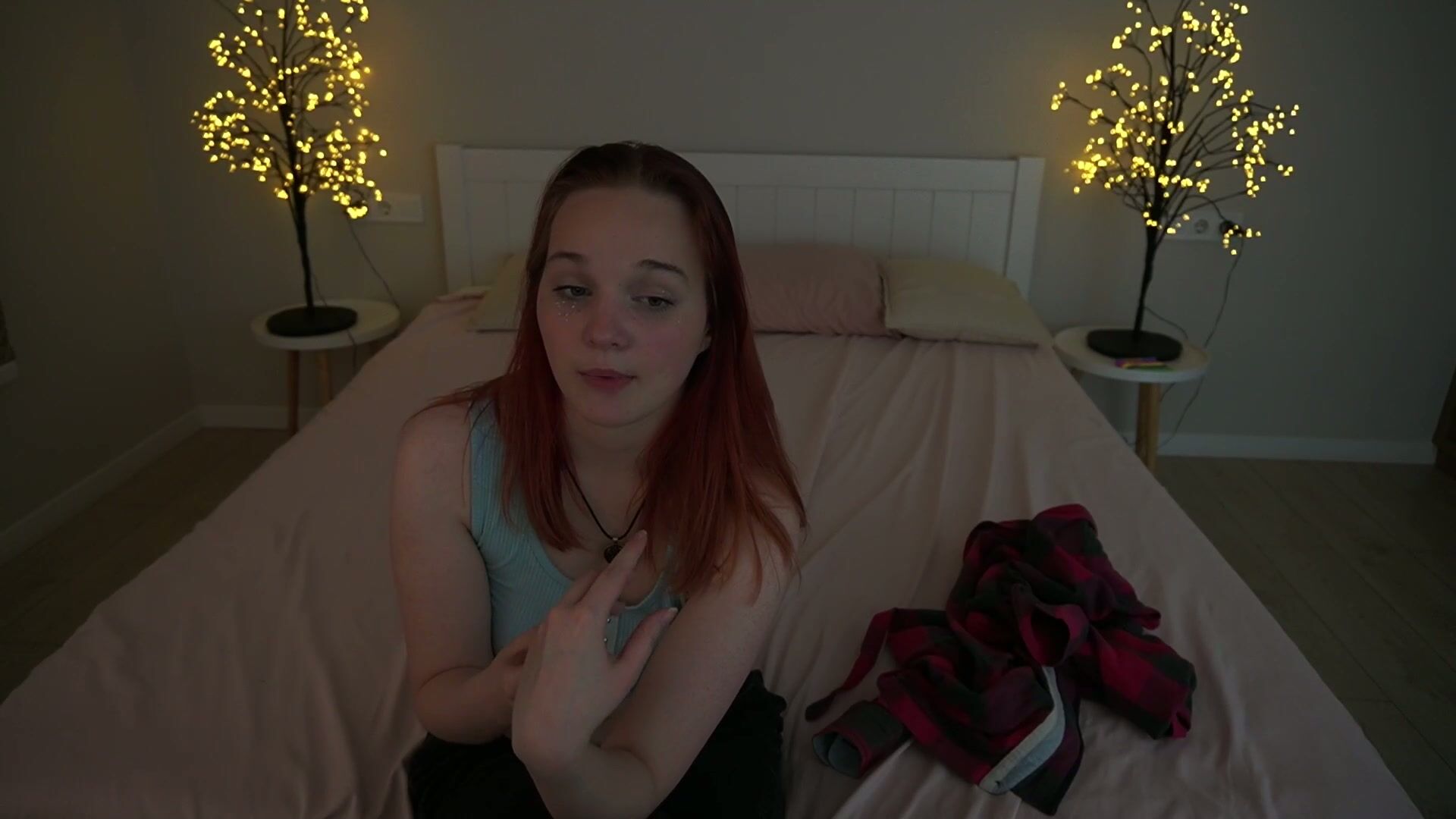 sunshinelolaa interactivetoy on live cam