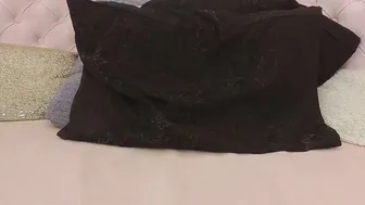 Indrablack 11/15/2025 on webcam