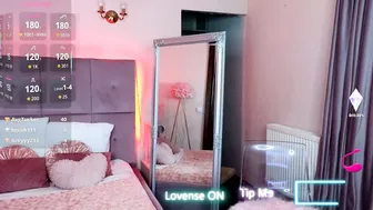 Nicole_bond 11-15-2025 camvideo
