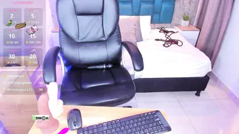 Bellavelvet1 11-15-2025