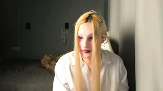 klin_miller bigboobs on webcam