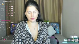 alianna_solo_kiss 15-Nov-25