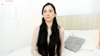 skinny_ariadna feet cam chat