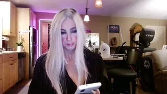 danikawhite69 (11-15-2025) blonde