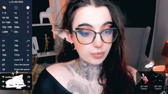 dixipixi_ (11/15/2025)