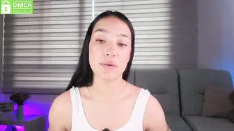 sophie_bbs porn chat (11-15-2025)