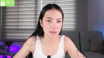 sophie_bbs porn chat (11-15-2025)