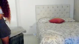 Gaia_oficialll 15-Nov-2025 squirt