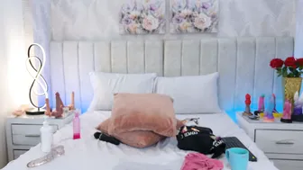 Avril_evansgb 11-15-2025 messy