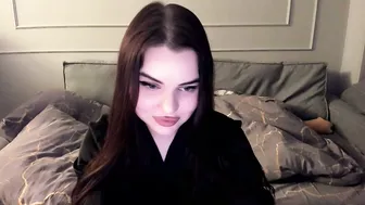 Isabellaprincess21 (11-16-2025)