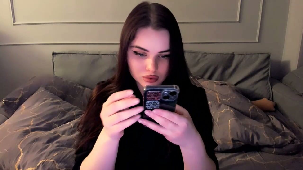 Isabellaprincess21 (11-16-2025)