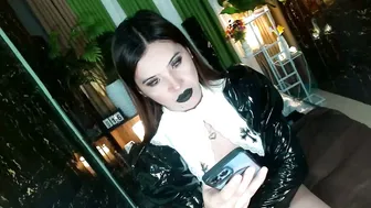 queen_kendalx19 latex live cam video