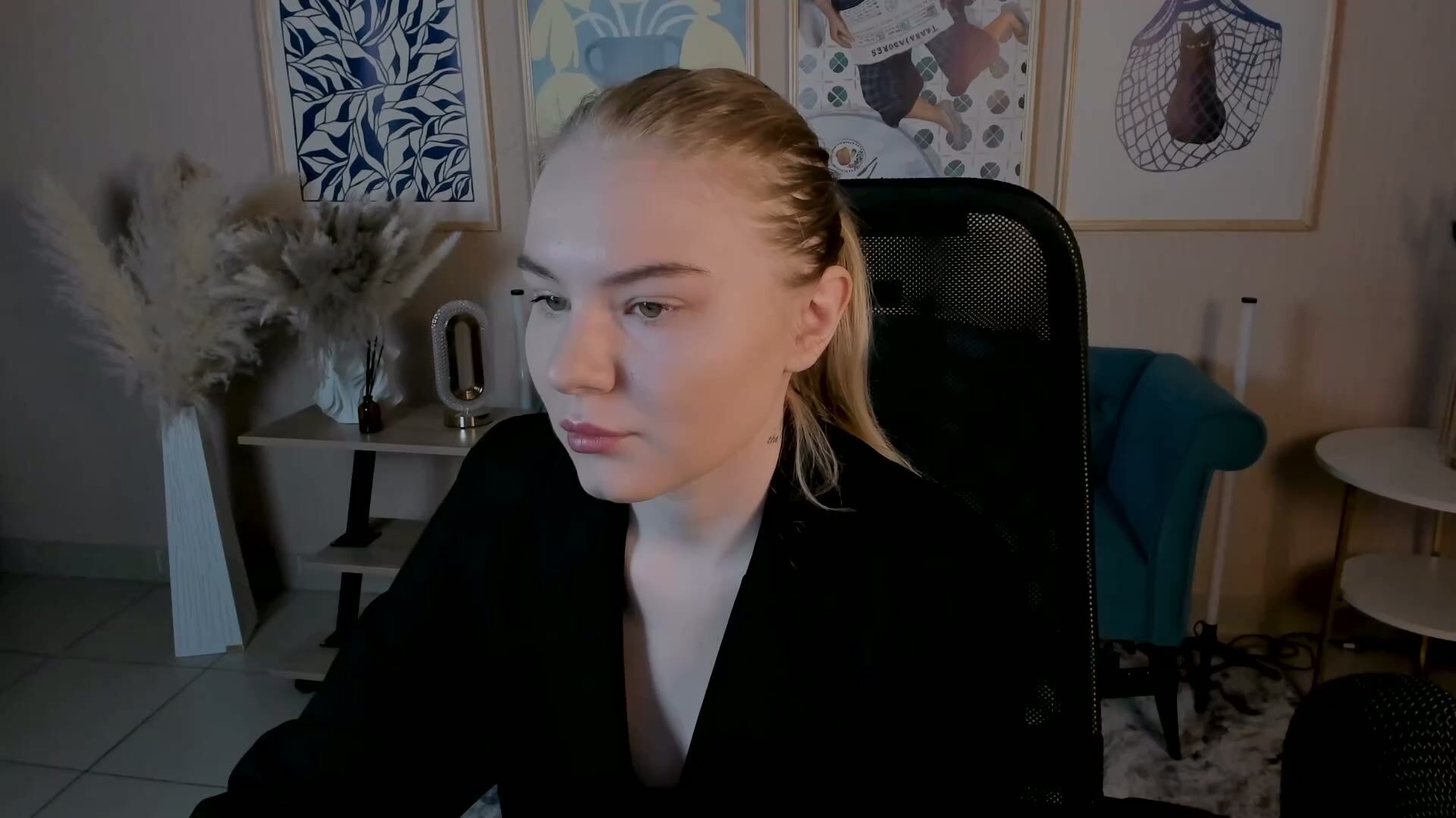 Aprilserenity blonde - 11-16-2025