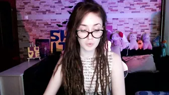 Dalia_peach 16-Nov-25